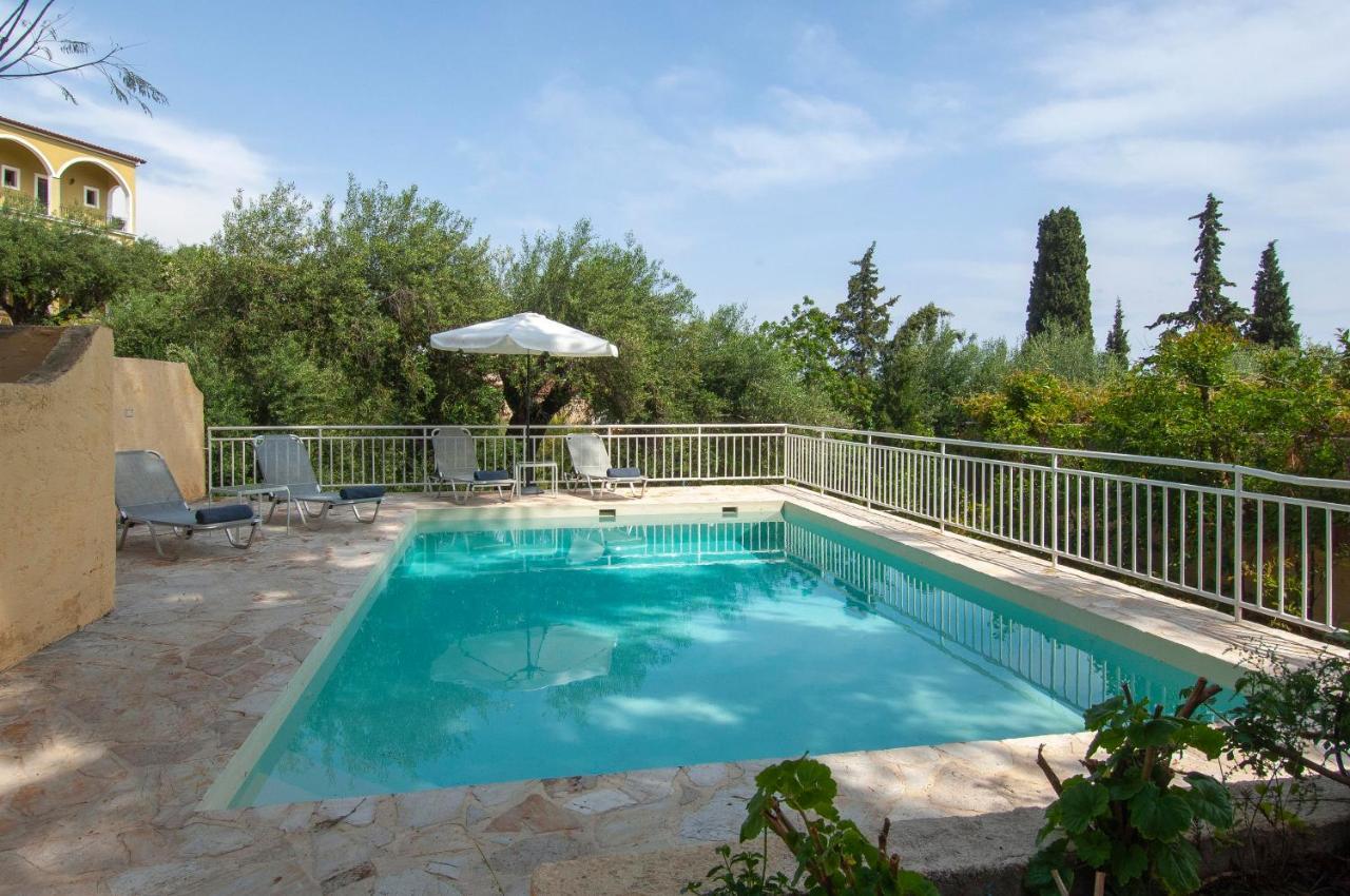 Villa Serena Nisaki  Exterior foto
